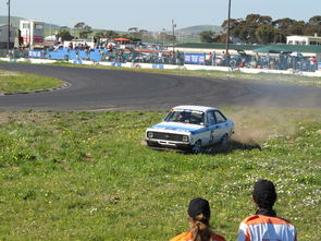 mk体育-“三叉湖飞盘赛：速度与精准的完美结合，精彩不断”