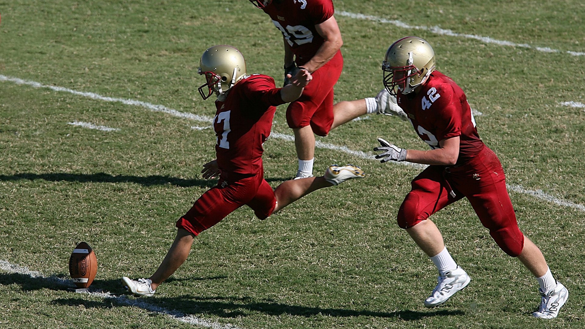 “武汉马拉松赛场,极速飞驰的新星即将诞生”